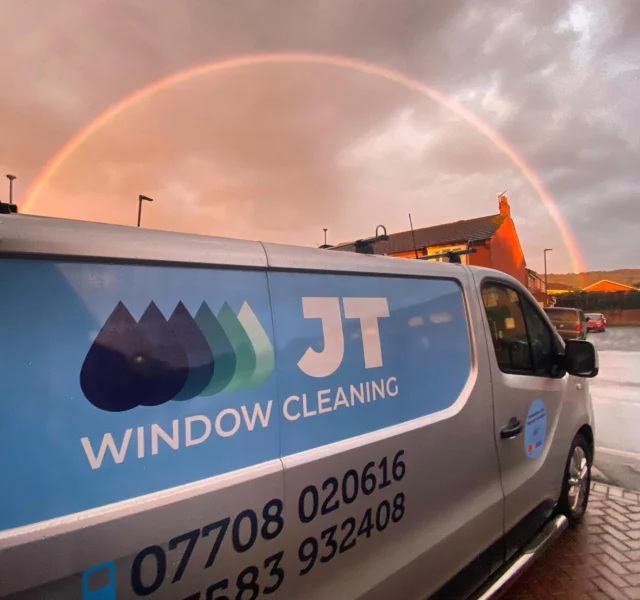 Moody sunset rainbows tonight over JT Window Cleaning HQ. We’re hoping rainbows on a Sunday = glorious weather for the rest of the week 😂 ☀️ 🌈  #windowcleaning #rainbow #sunset #sunny #guisboroughthisweek