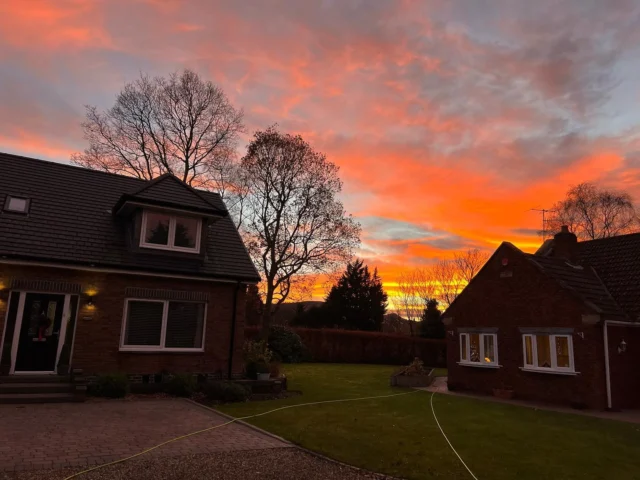 The only perks of it getting dark at 4pm at this time of year is the stunning sunsets!  #windowcleaning #localbusiness #elbowgrease #headlesschicken #sunset