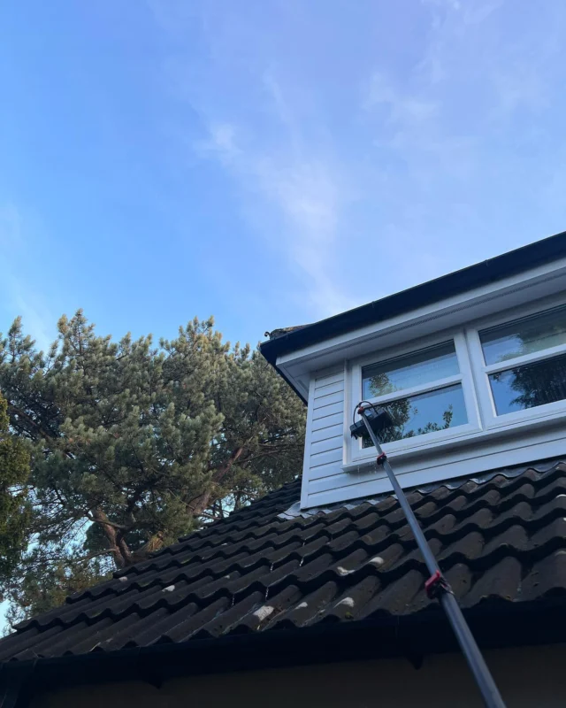 Mr Blue Sky has come out to play again today☀️

#localbusiness #windowcleaning #nunthorpe #normanby #guisborough #grafting #windowcleaning  #elbowgrease #richmond